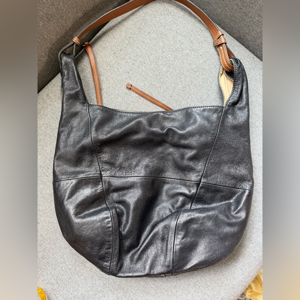 See By Chloé Indra hobo bag Black - Picture 8 of 13